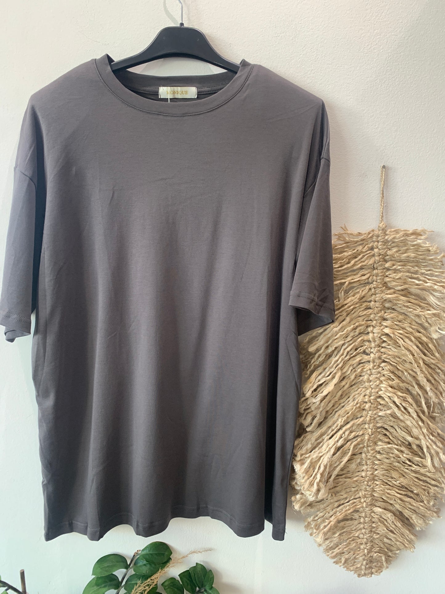 T- shirt con spallina