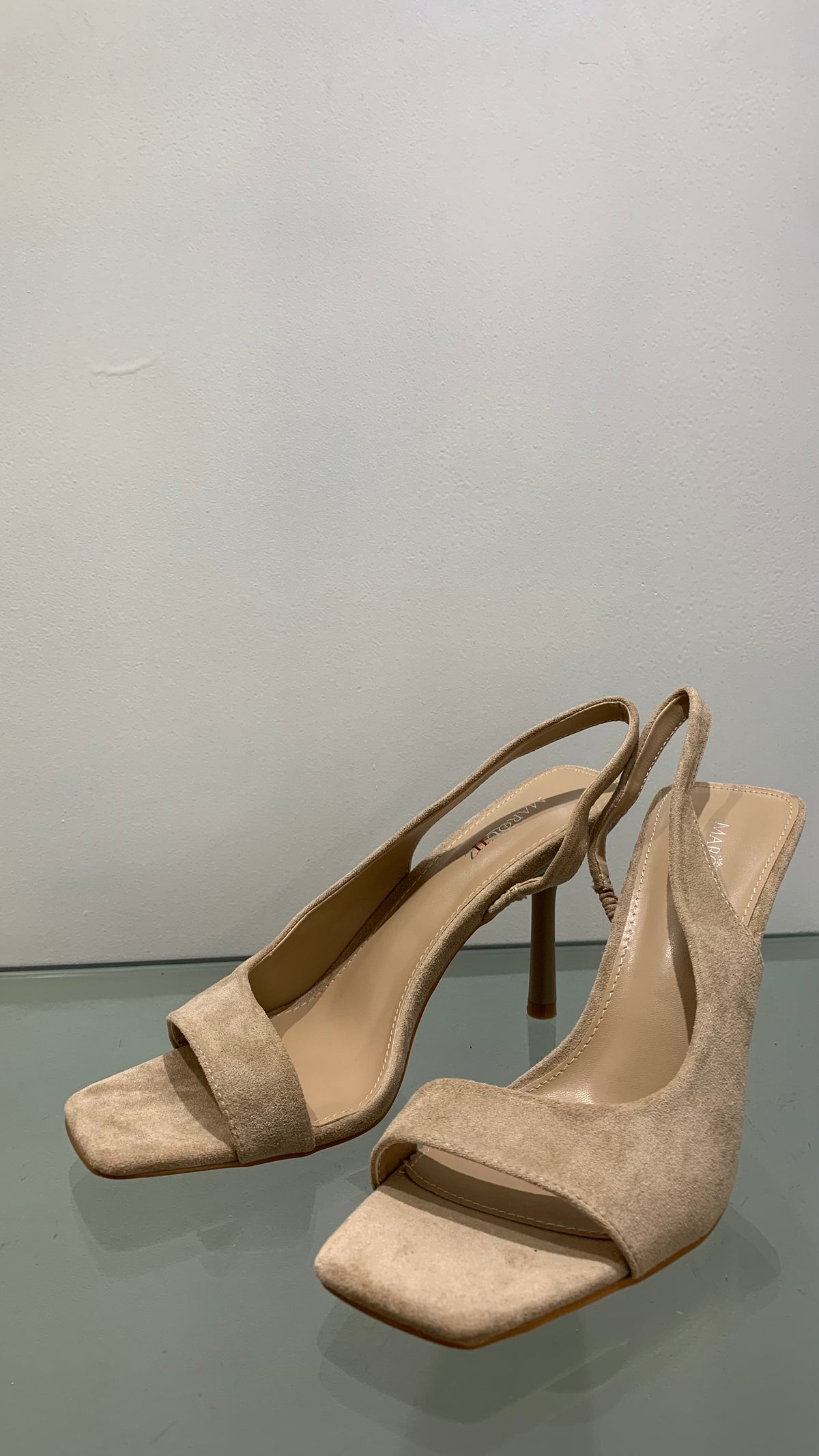 Décolleté Beige